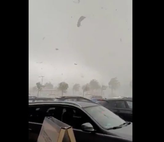 Ein Tornado verletzt in Deutschland 38 Menschen und richtet große Schäden an