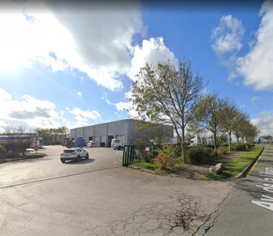 Pas-de-Calais: Migrant erhängt in einem LKW-Anhänger aufgefunden