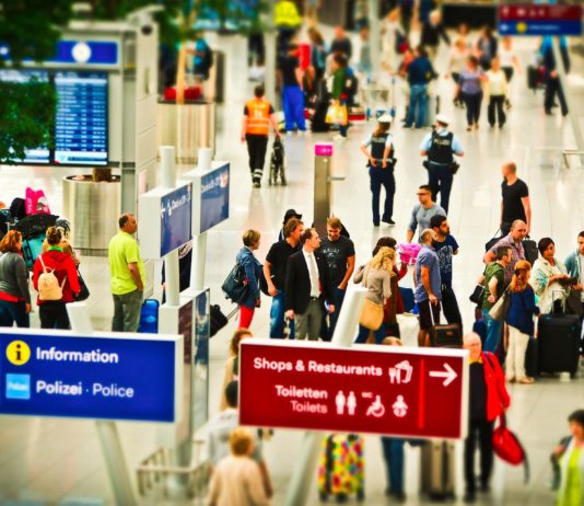 Personalprobleme an französischen Flughäfen in diesem Sommer