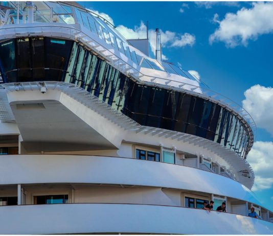 Energie und Treibstoffe für Schiffe und Flugzeuge der Zukunft