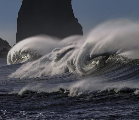 Finistère: Drei Mitglieder einer Familie werden von einer Welle mitgerissen und sterben