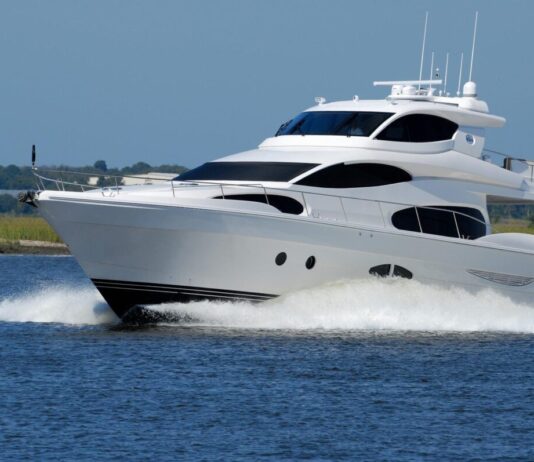 Kommentar: 2 Prozent Steuer – soll das etwa zu viel sein? Luxusyacht_Reichtum