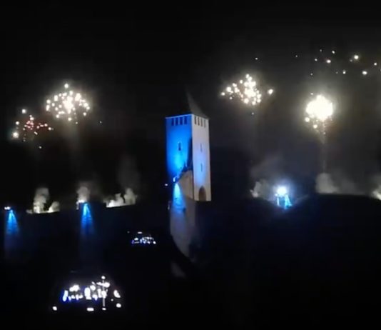 In Cahors verursacht das Feuerwerk zum 14. Juli einen kleinen Waldbrand Cahors