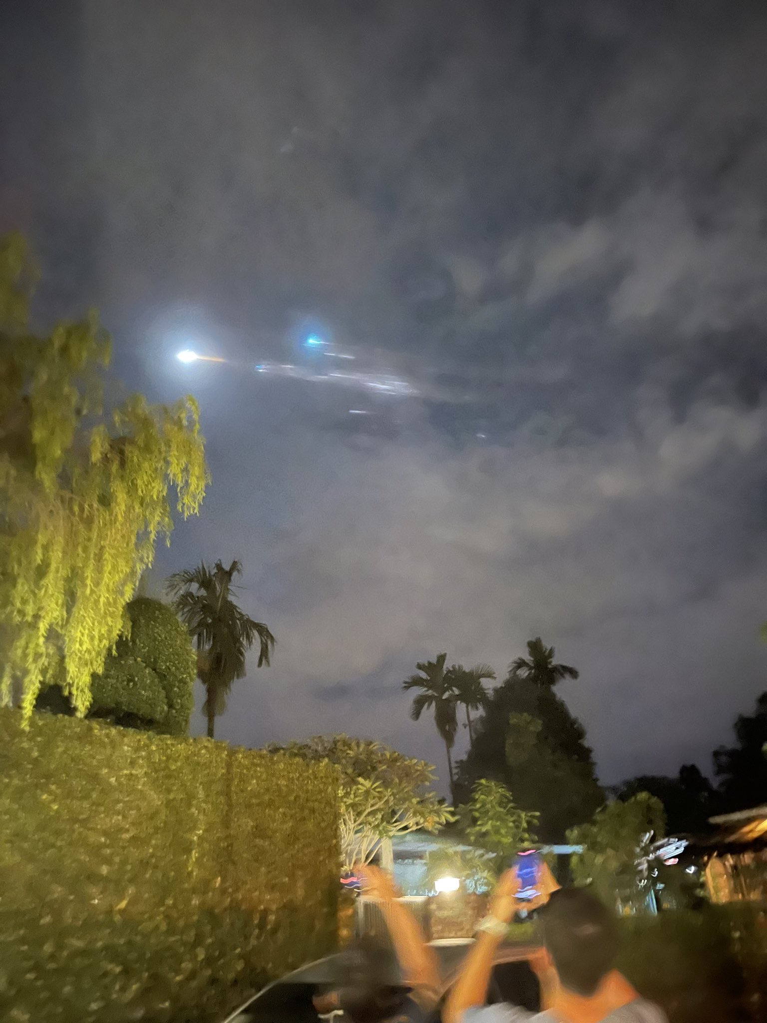 Chinesische Rakete: Die Trümmer schlugen am Samstagabend auf der Erde ein