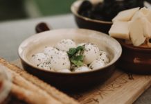 Mozzarella aus dem Herzen der Normandie – Wie ein italienischer Klassiker den französischen Käse-Olymp erobert Mozarella