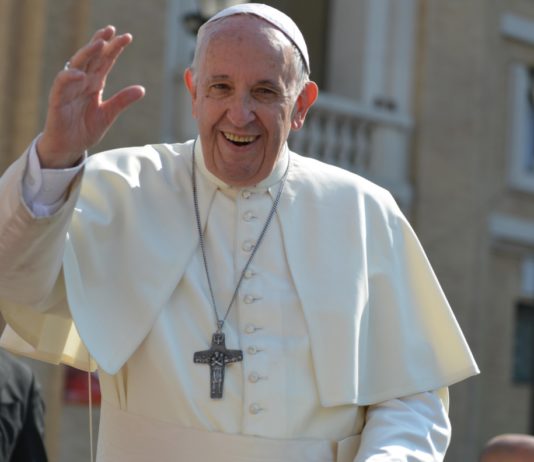 Papst Franziskus will am 23. September in Marseille Messe zelebrieren – Emmanuel Macron wird da sein Papst-Franziskus