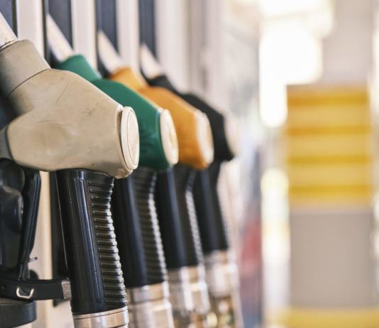 Benzinknappheit: Wie wird die Lage zu den Herbstferien sein? Tankstelle