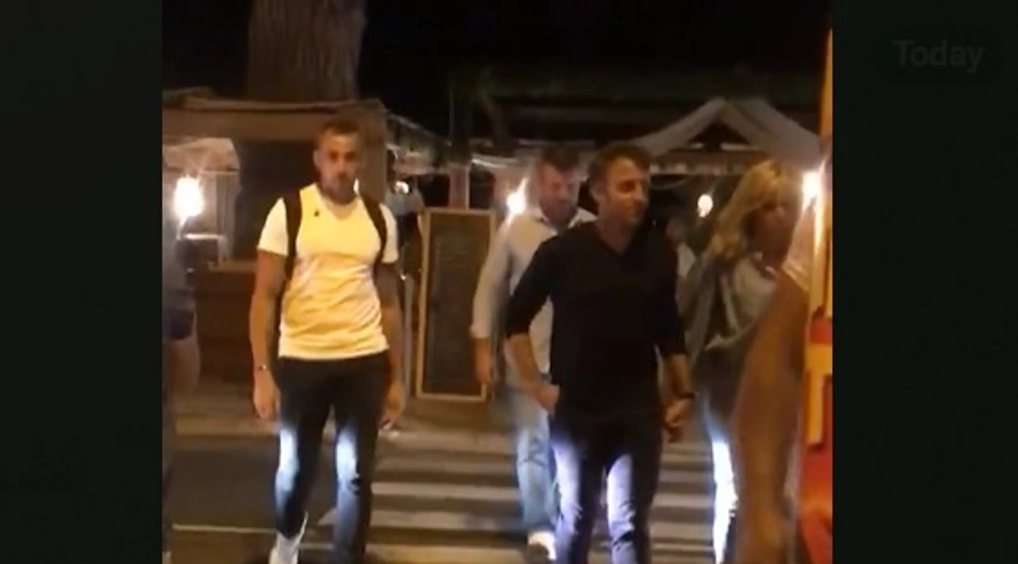 Emmanuel Macron im Urlaub: Arbeit, Restaurant und Kanu in Brégançon
