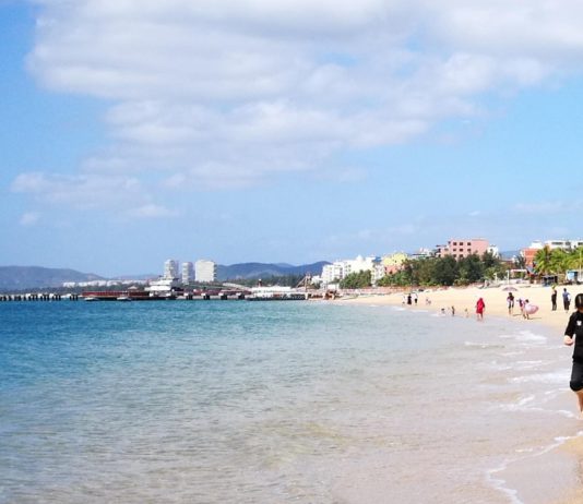 China: Französische Touristen sitzen nach Fällen von Covid-19 auf Ferieninsel fest Hainan