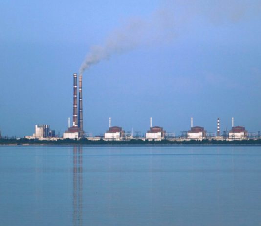 Ukraine-Krieg: Emmanuel Macron und Wladimir Putin sprechen über Atomkraftwerk Saporischschja Kernkraftwerk_Saporischschja