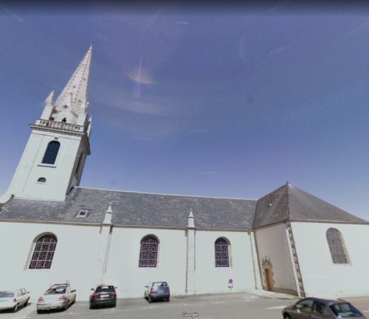 Morbihan: Urlauber will seine Ruhe haben und fordert Schweigen der Kirchenglocken Notre-Dame-de-L'Assomption_Arzon