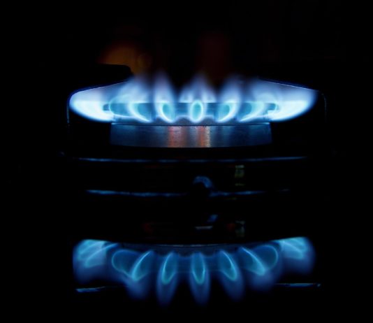 Gazprom wird seine Lieferungen an Frankreich ab Donnerstag vollständig einstellen Gas_aus_Russland