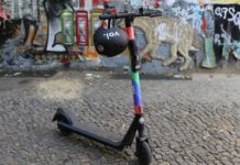 Helm statt Freiheitssymbol: Amiens zieht die Zügel bei E-Scootern an Tretroller