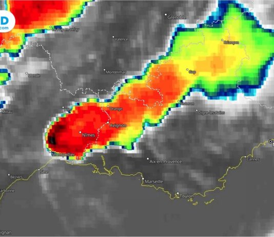 Gewitter, Regen und Hagel: Meteo France setzt Departements Gard und Hérault auf Alarmstufe Rot Starkregen_über_Montpellier