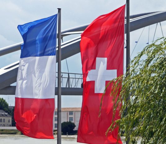 Verkehrschaos auf der Ausweichstrecke: Wo Italien und die Schweiz am Wochenende dichtmachen Frankreich_Schweiz