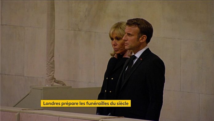 Macron_bei_Beerdigung_der_Queen