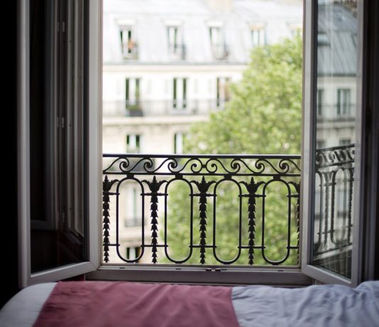Paris: Er vermietet 5-Quadratmeter-Wohnung und wird mit Geldstrafe belegt Wohnungsnot_in_Paris