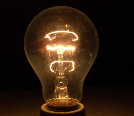 Energiekrise: TotalEnergies und Engie bieten Prämien für Einsparungen an Glühbirne