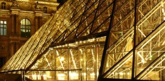 Louvre: Wie ein raffiniertes Betrugssystem dem berühmtesten Museum der Welt Millionen kostete Louvre