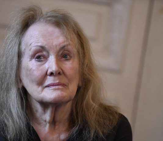 Annie Ernaux: Französische Literaturnobelpreisträgerin ruft zu Klimaprotest gegen Macron auf Annie_Ernaux