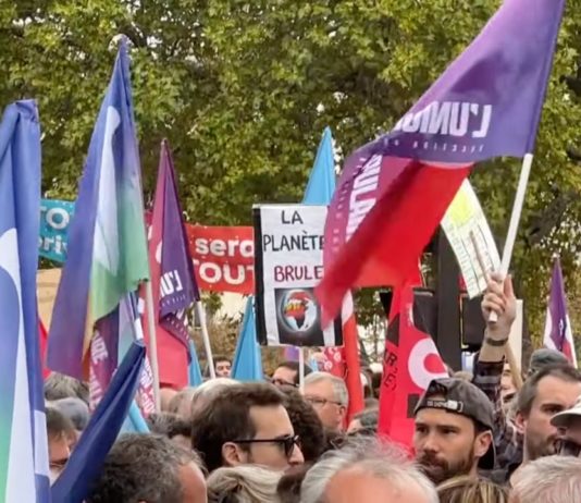 Protest „gegen teure Lebenshaltungskosten und Untätigkeit“ im Klimabereich: 29.500 Teilnehmer in Paris Demonstration_Paris