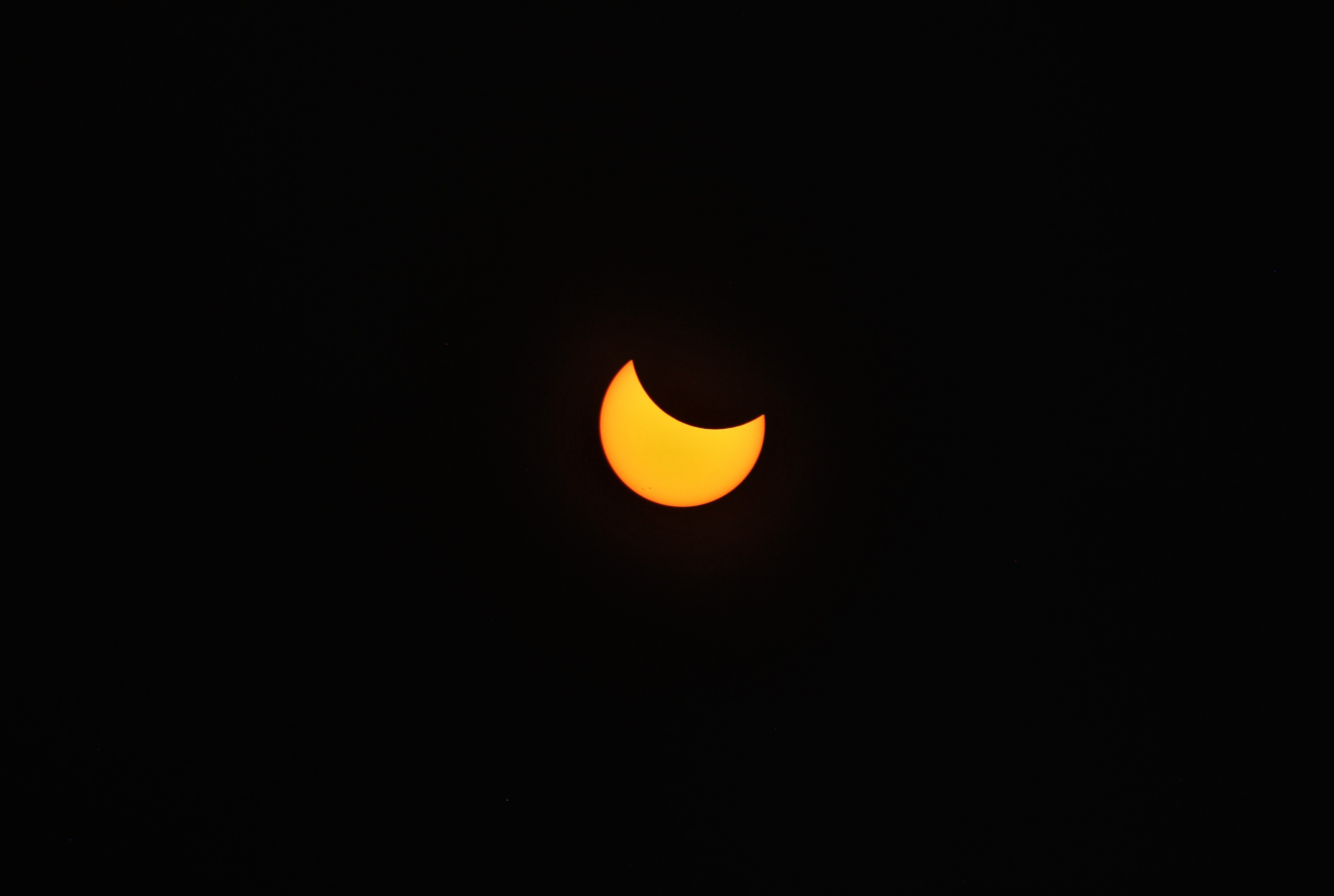 Auch in Frankreich sieht man die Sonnenfinsternis vom 25. Oktober