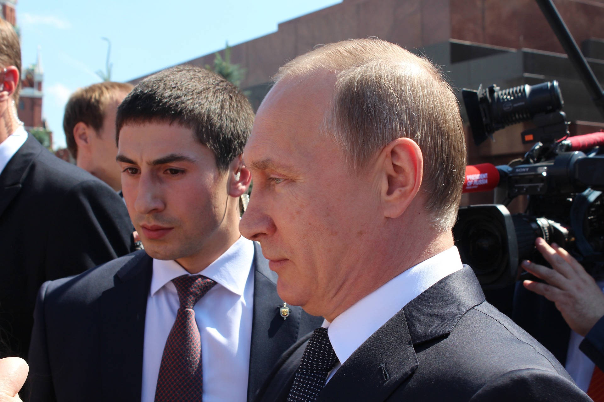 Ukraine-Krieg: Wladimir Putin will sich im November mit Joe Biden treffen