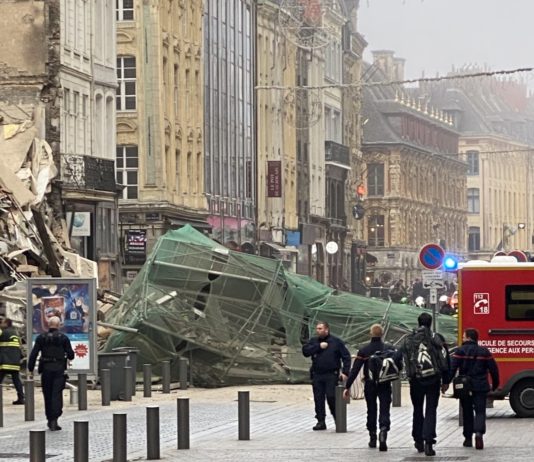 Lille: 2 Gebäude stürzen mitten im Stadtzentrum in sich zusammen Einsturz_Lille