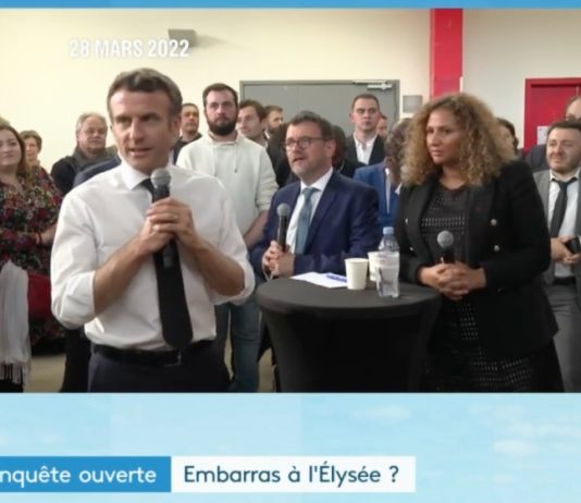 Élysée-Palast reagiert auf die Eröffnung zweier gerichtlicher Ermittlungsverfahren Macron_Wahlkampf_2022