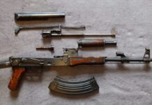 „Legt die Waffen nieder“ – Korsikas schwieriger Weg zur Gewaltfreiheit Waffe