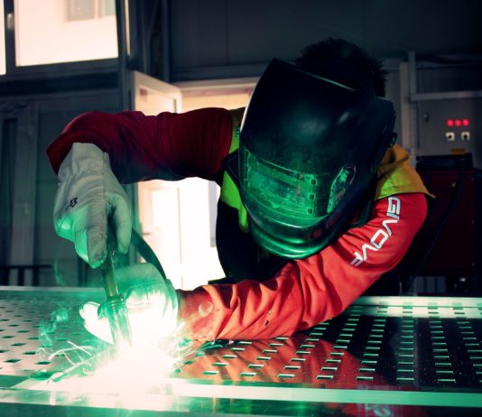 Kernenergie: Branche rechnet mit 130.000 Neueinstellungen über zehn Jahre Schweisser