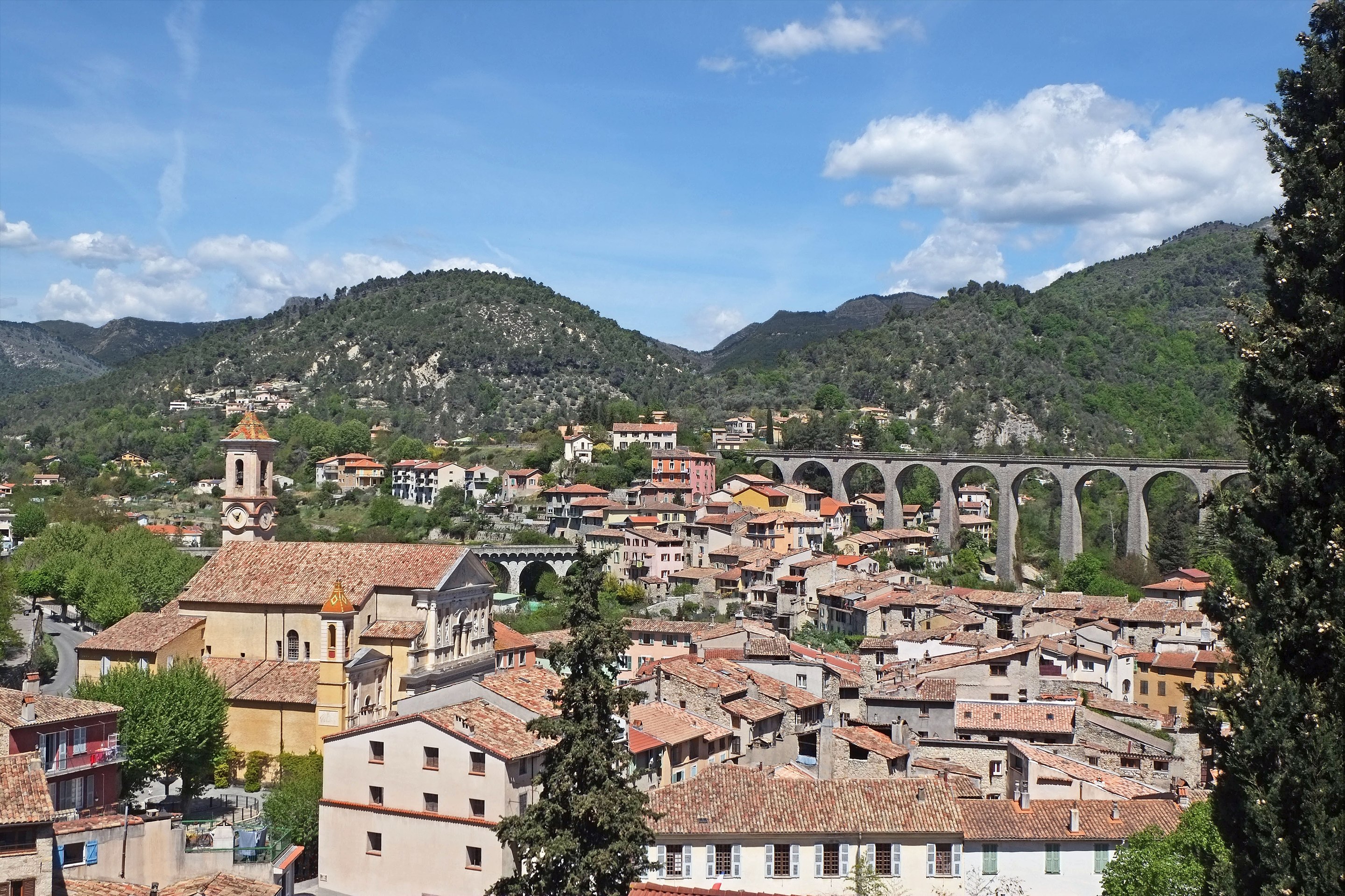 Omerta in den Alpes-Maritimes: In einem Dorf wird ein Einwohner gelyncht und alle schweigen