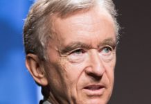 Der reichste Mann und die reichste Frau der Welt sind Franzosen Bernard_Arnault_2017_(Wikipedia)