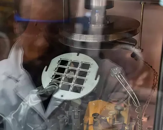 Das Solarmodul der Zukunft wird viel mehr Energie einfangen und mehr Strom zu erzeugen Tandem_Solarzelle_hzb