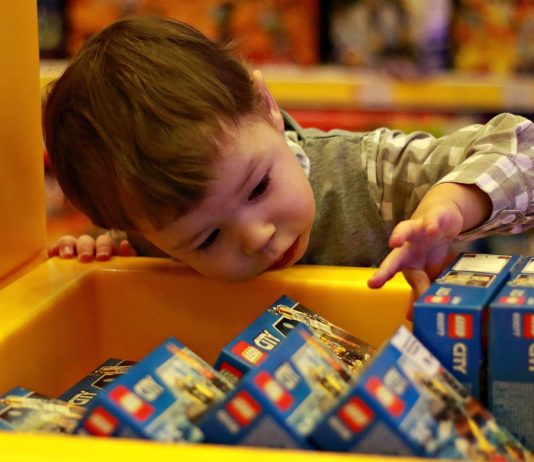 Weihnachten: Endspurt für den Geschenkekauf Kind_Spiele