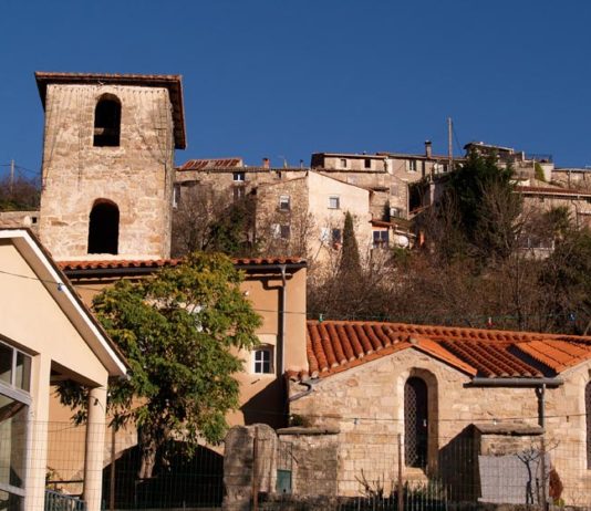 Hérault: Einwohnerin vermacht ihr Vermögen an alle Bewohner ihrer Gemeinde les-plans-herault