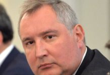 Emmanuel Macron erhält geschmackloses Geschenk von Ex-Chef der russischen Raumfahrtbehörde Dmitri-Rogosin_2015