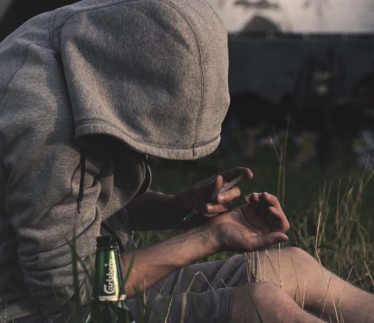 Marseille: Einwohner vertreiben Drogendealer aus ihrer Nachbarschaft Drogen_Sucht