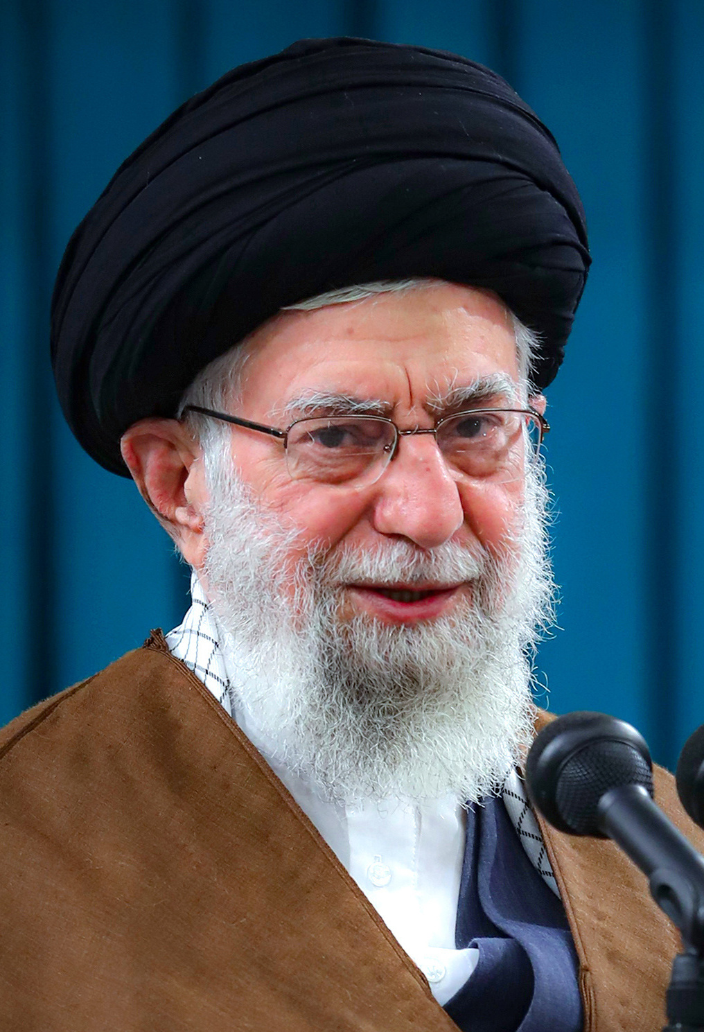 "Er wird bis zur letzten Blutstropfen kämpfen" – Der Neffe Khameneis rechnet mit dem iranischen Regime ab