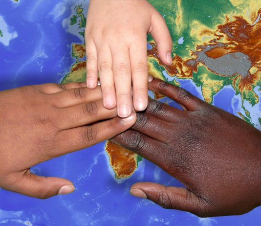 Einwanderung: Erstanträge auf Asyl sind in Frankreich 2022 um 31% gestiegen migration-3129340_1920