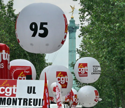 Rentenreform: Bahngewerkschaft CGT-Cheminots erwägt unbefristeten Streik nach den Ferien Bastille_Manif_Sécu_22mai2008