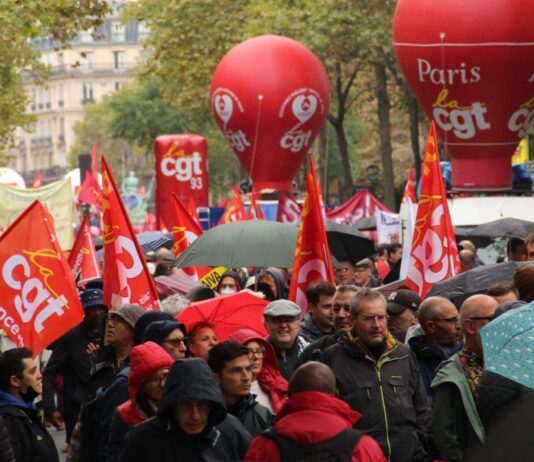 Streiks weiten sich aus – Beschäftigte im öffentlichen und privaten Sektor ebenfalls zum Streik aufgerufen CGT_Demo_Renten_Paris