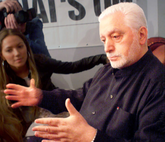 Modeschöpfer Paco Rabanne stirbt im Alter von 88 Jahren in der Bretagne Paco_Rabanne_Wikipedi