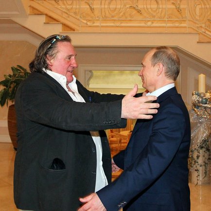Gérard_Depardieu_and_Vladimir_Putin_Sochi,_Russia,_2013-01-06_1