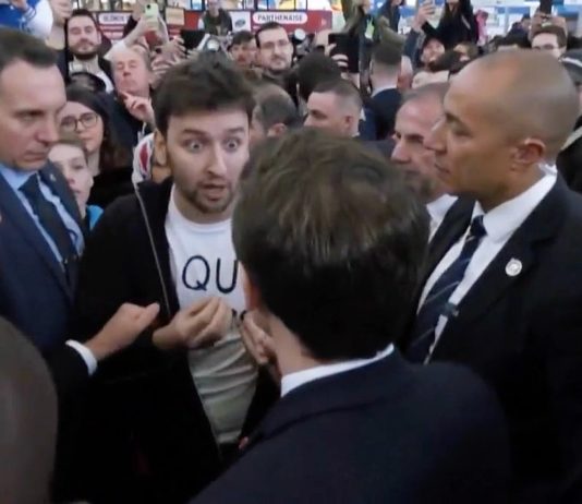 Paris: Emmanuel Macron wird von einem Umweltaktivisten scharf angegangen Macron_Diskussion_Screen