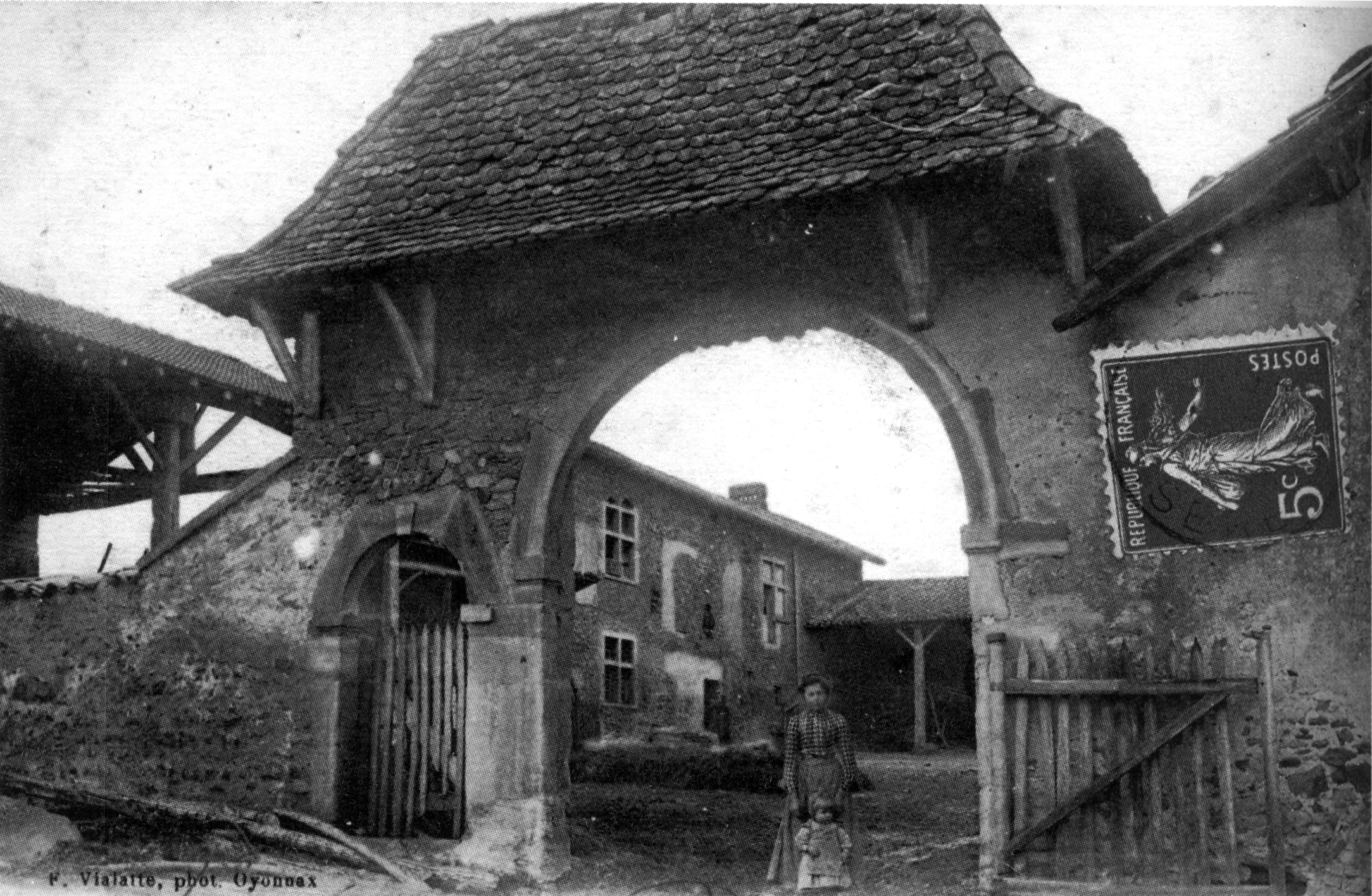 Von Jean-Jacques Rousseau einst bewohntes historisches Bauernhaus steht zum Verkauf