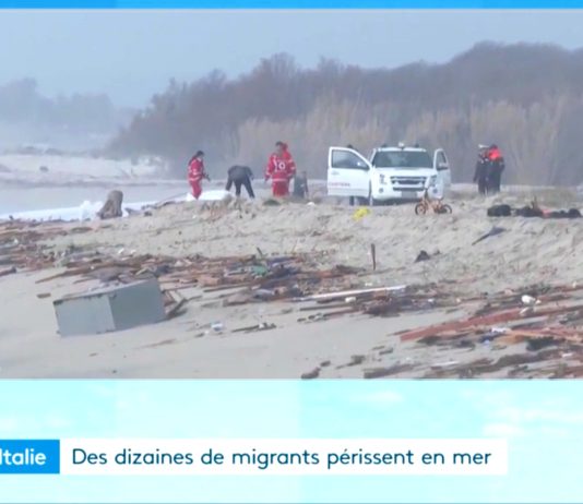 Italien: Etwa 40 Migranten sterben bei Untergang ihres Bootes Migranten_Boot_Italien