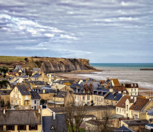 Bürgermeister: Küstengemeinden dürfen nicht allein für die Folgen des Klimawandels zahlen müssen Küstenort