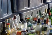 Rentenreform: CGT ruft Müllabfuhr ab 7. März zu unbefristetem Streik auf Abfall_Glass