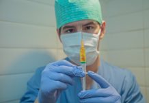 Covid-19: Oberste Gesundheitsbehörde erwägt Aufhebung der Pflichtimpfung für Pflegepersonal Pflichtimpfung_Pflegepersonal